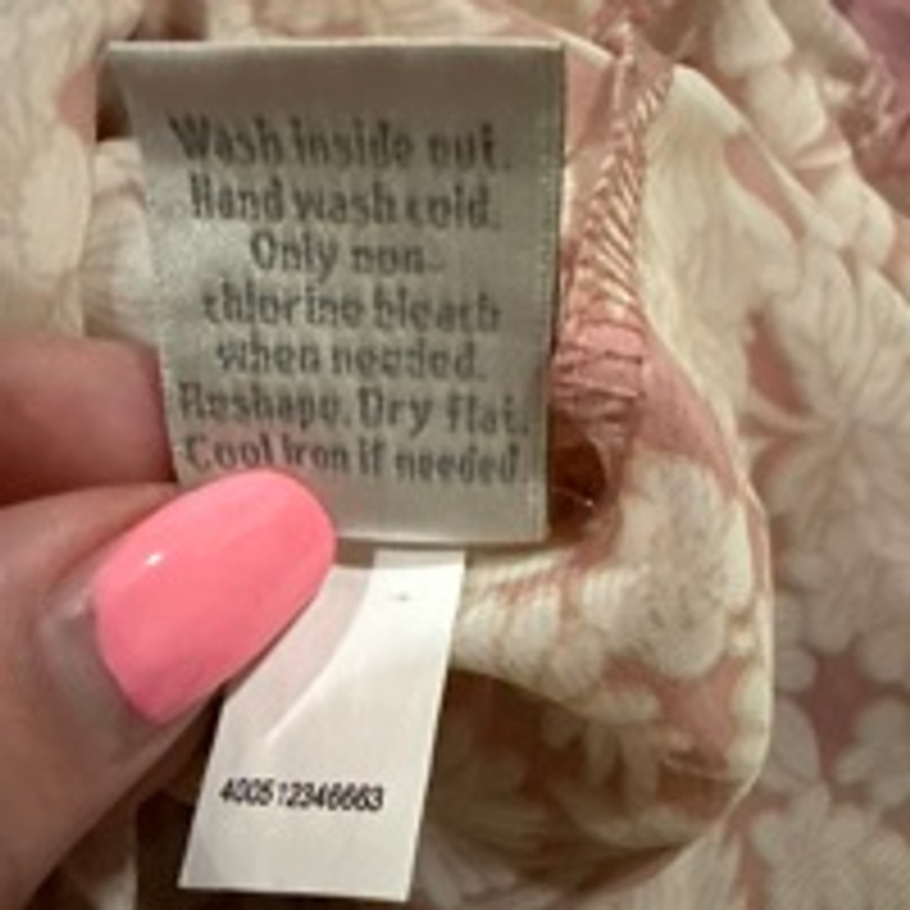 Women's Lauren Conrad Top XL Pink Floral - Picture 9 of 9